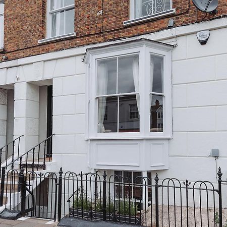 Stunning 5 Bedroom Period Property By The Sea Herne Bay Exterior photo